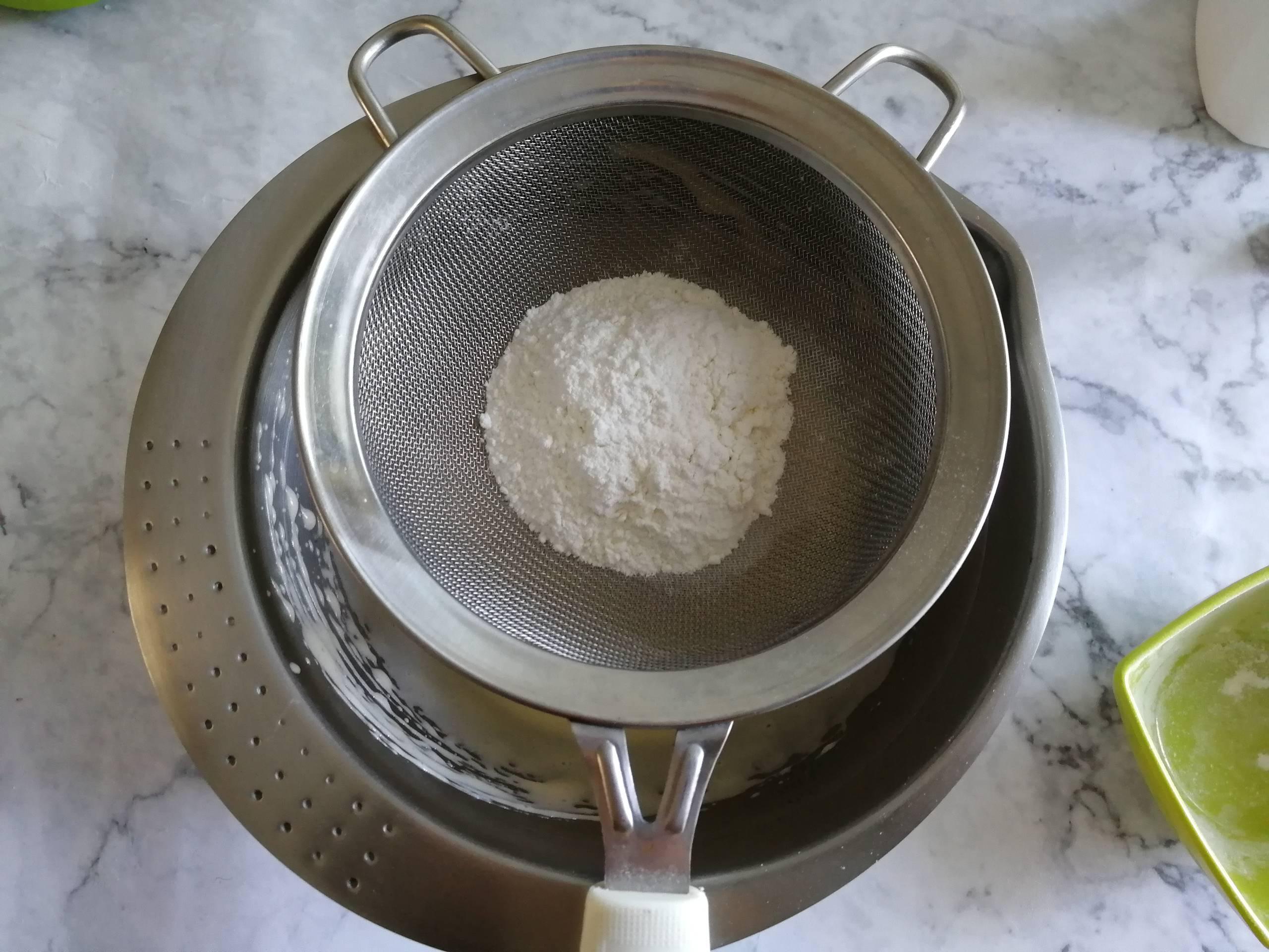 藍(lán)莓醬蒸糕的做法-酸甜味蒸菜譜