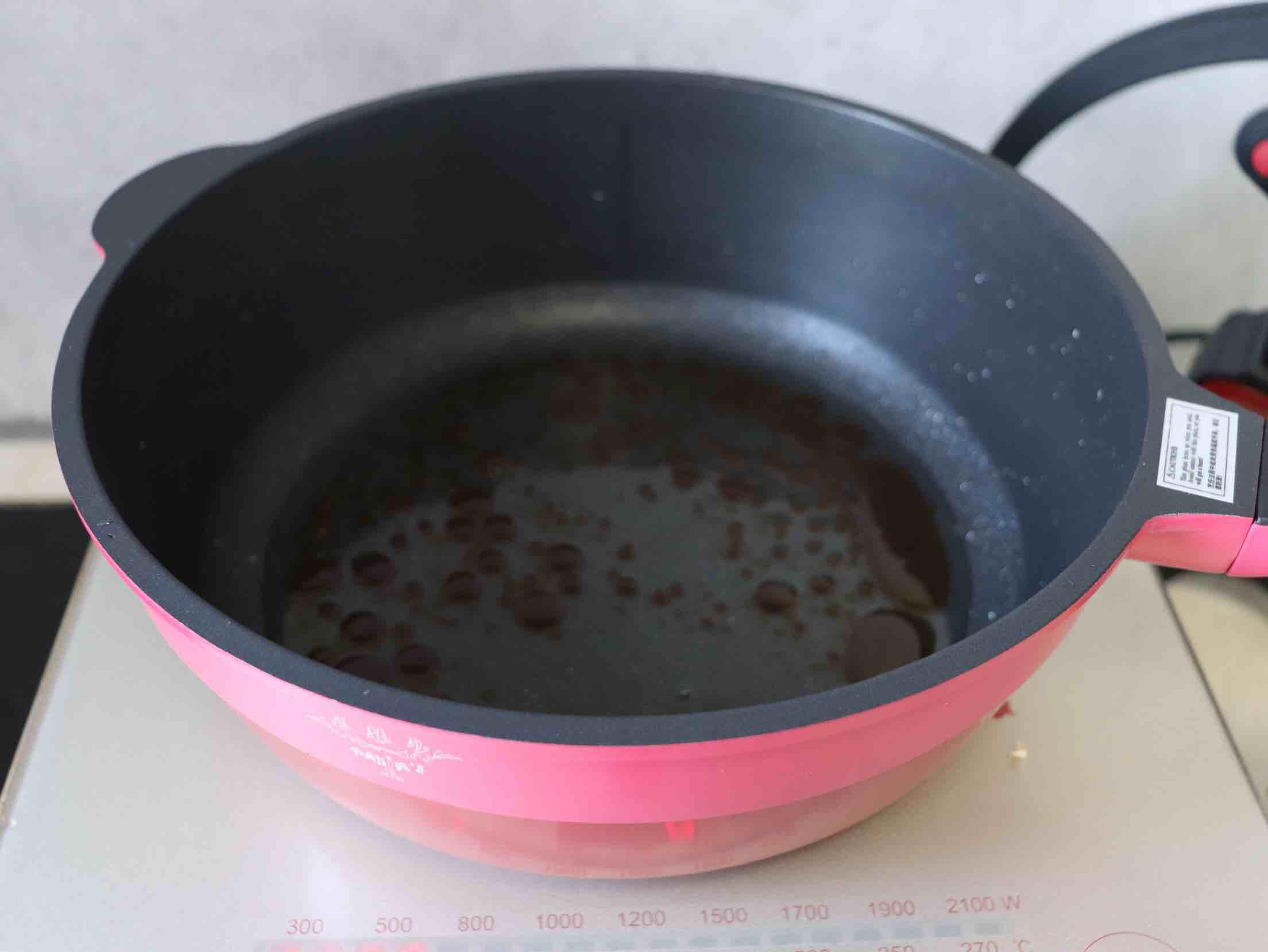 簡單易學的美味紅燒豬蹄的做法-家常味燒菜譜