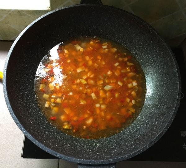 泡兒菜燒草魚的做法-酸辣味燒菜譜