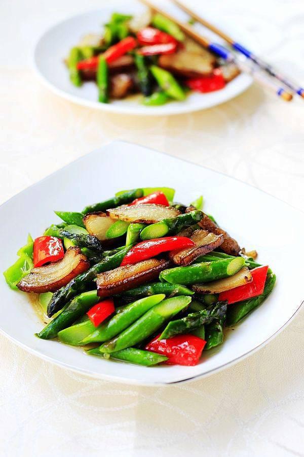 蘆筍炒肉的做法-家常味炒菜譜