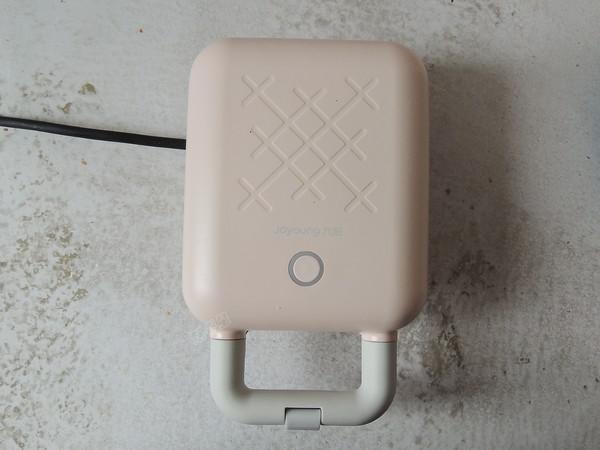 荷包蛋吐司的做法-家常味炸菜譜