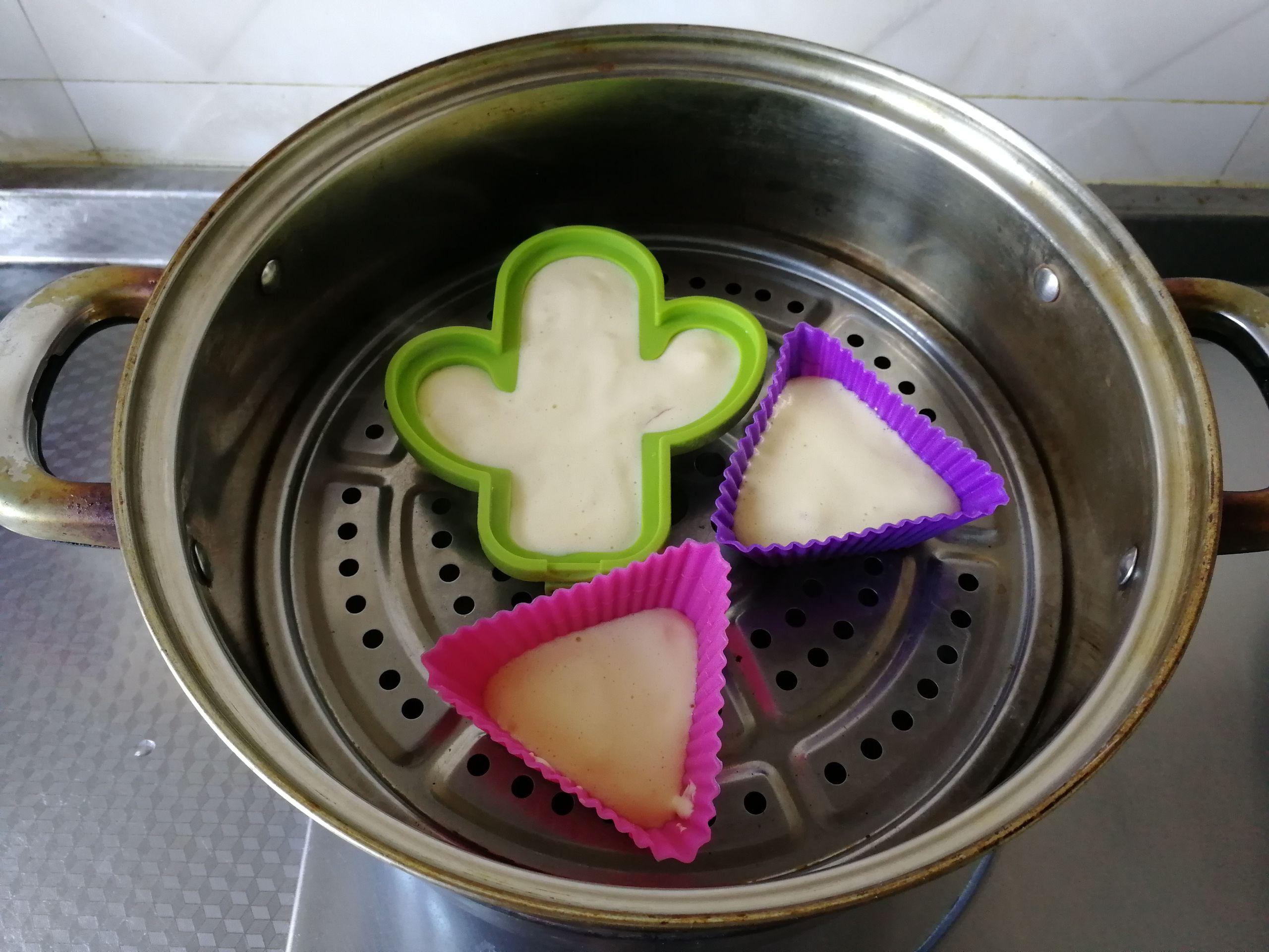 藍(lán)莓醬蒸糕的做法-酸甜味蒸菜譜