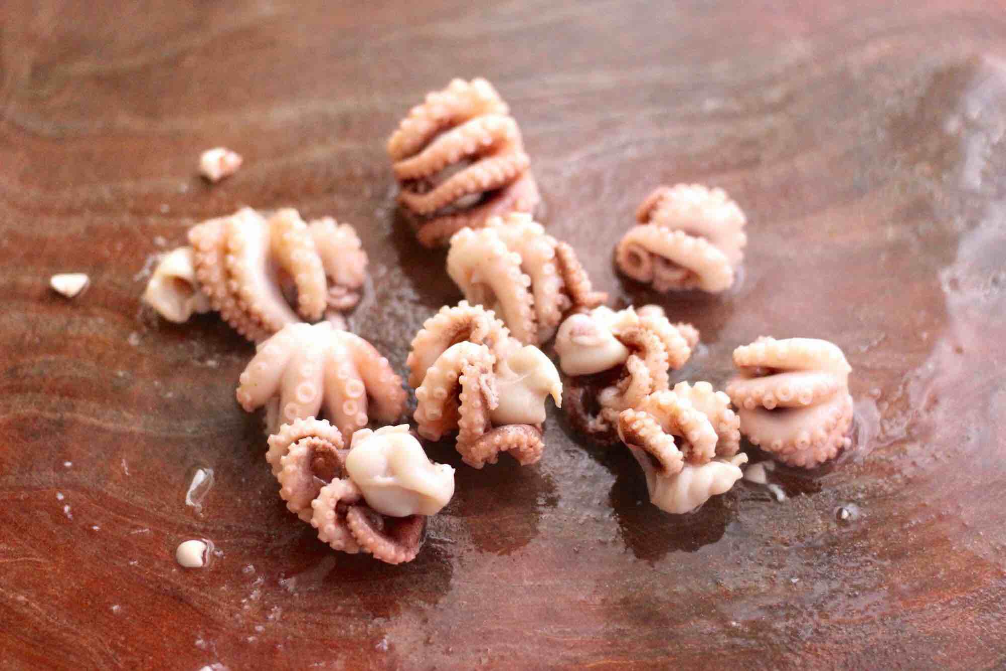 墨魚香干芹菜小炒的做法-咸鮮味炒菜譜-易網健康養生網 墨魚香干芹菜小炒的做法-咸鮮味炒菜譜