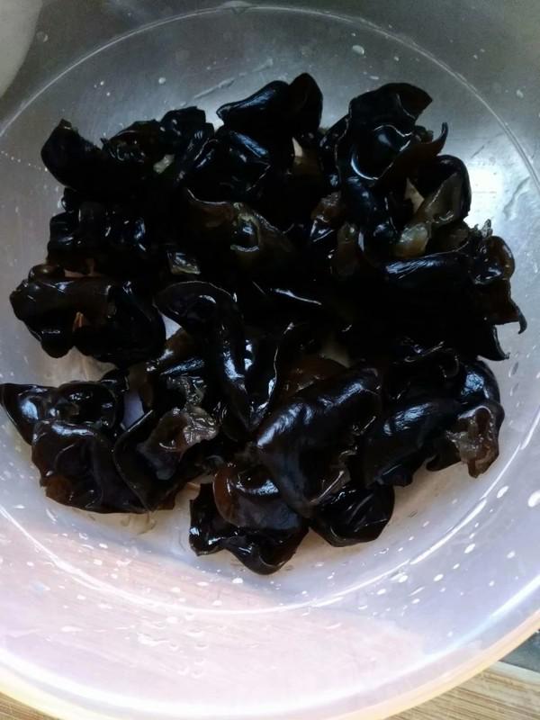 黃瓜木耳炒雞蛋的做法-家常味炒菜譜-易網健康養(yǎng)生網 黃瓜木耳炒雞蛋的做法-家常味炒菜譜