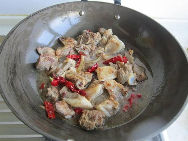 馕燜肉的做法-家常味燜菜譜