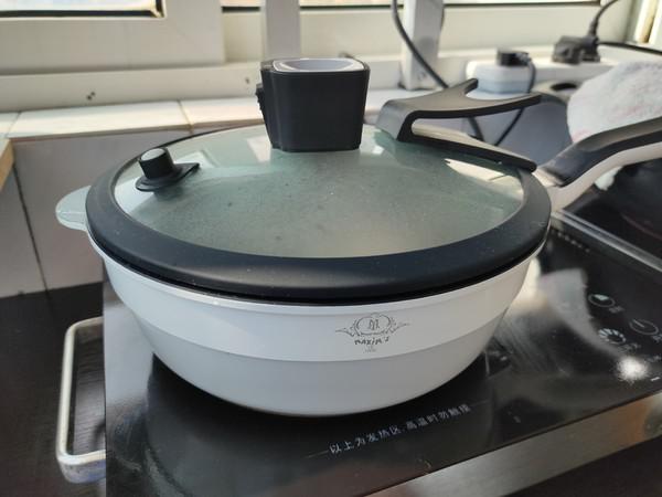 醬香土豆燉雞的做法-家常味燉菜譜