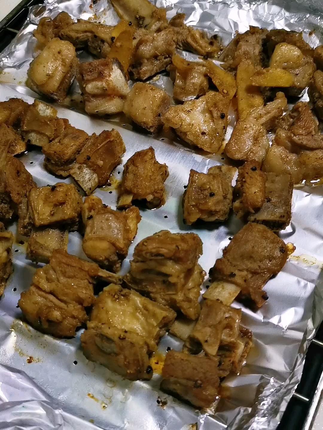 烤羊小排的做法-家常味烤菜譜