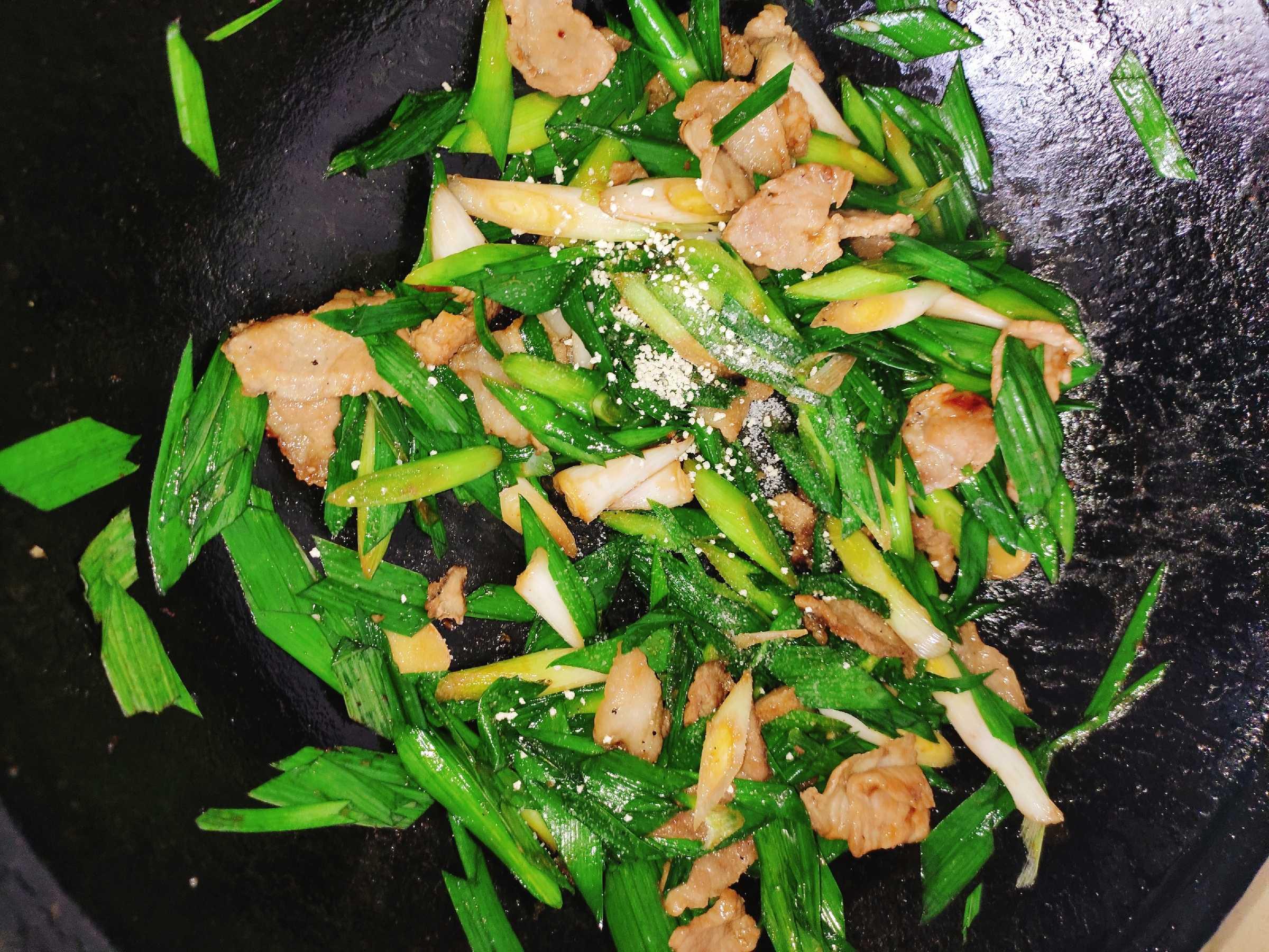 大蒜苗炒肉的做法-咸鮮味炒菜譜