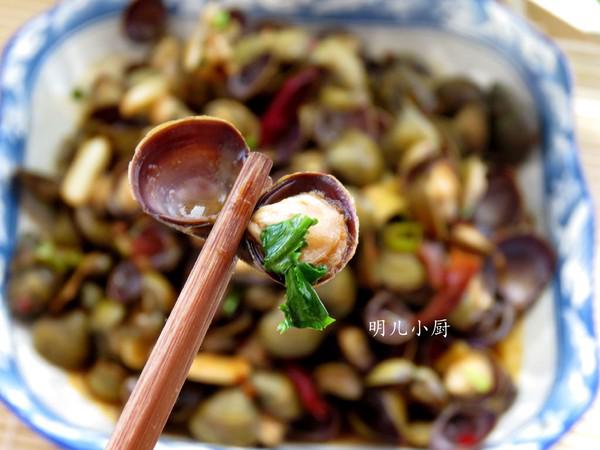 醬爆黃沙蜆的做法-家常味炒菜譜