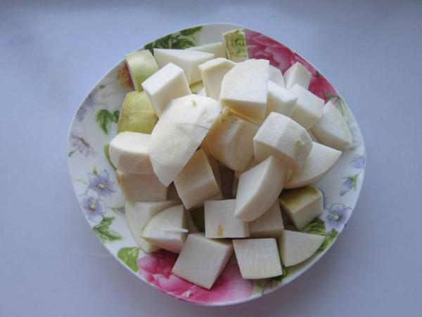 恰瑪古燜羊排的做法-家常味燜菜譜