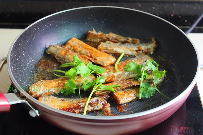 糖醋帶魚的做法-甜味煮菜譜