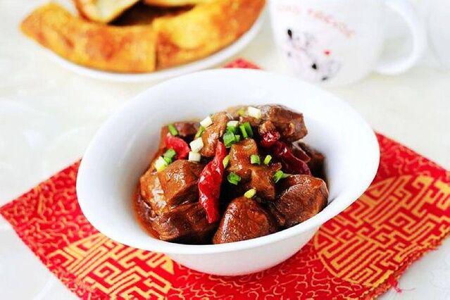 紅燒牛毽子的做法-家常味燒菜譜