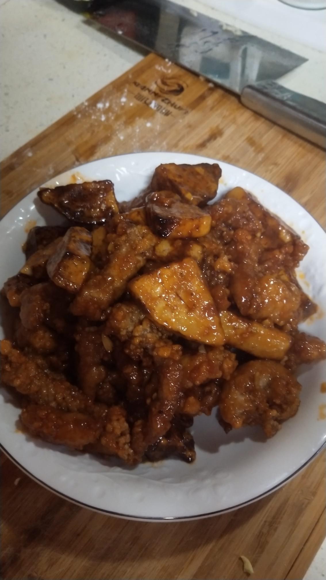 香芋荔枝肉的做法-家常味炸菜譜