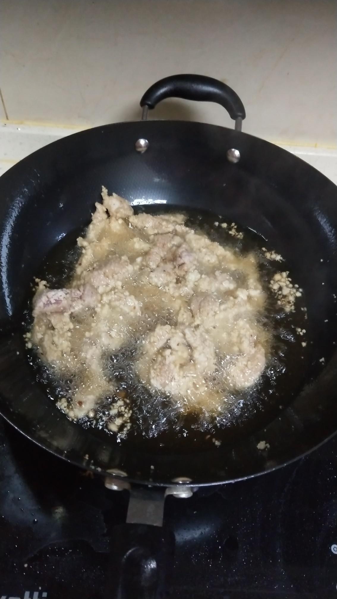 香芋荔枝肉的做法-家常味炸菜譜