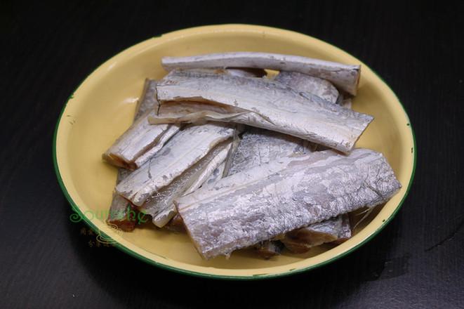 糖醋帶魚的做法-甜味煮菜譜