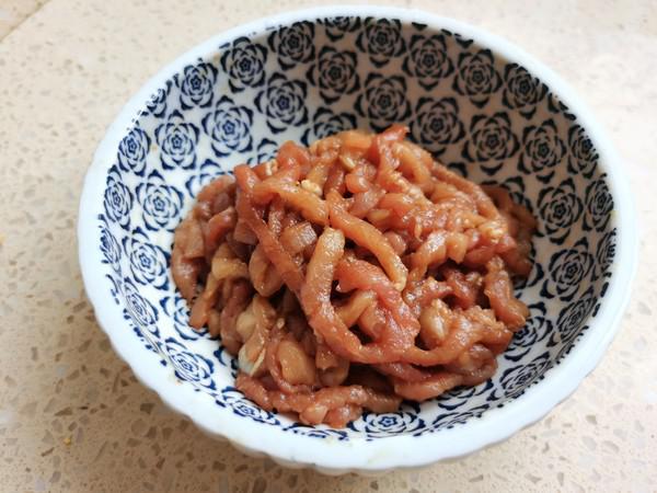 洋蔥炒肉絲的做法-家常味炒菜譜