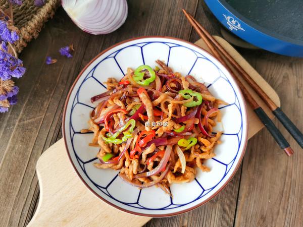 洋蔥炒肉絲的做法-家常味炒菜譜