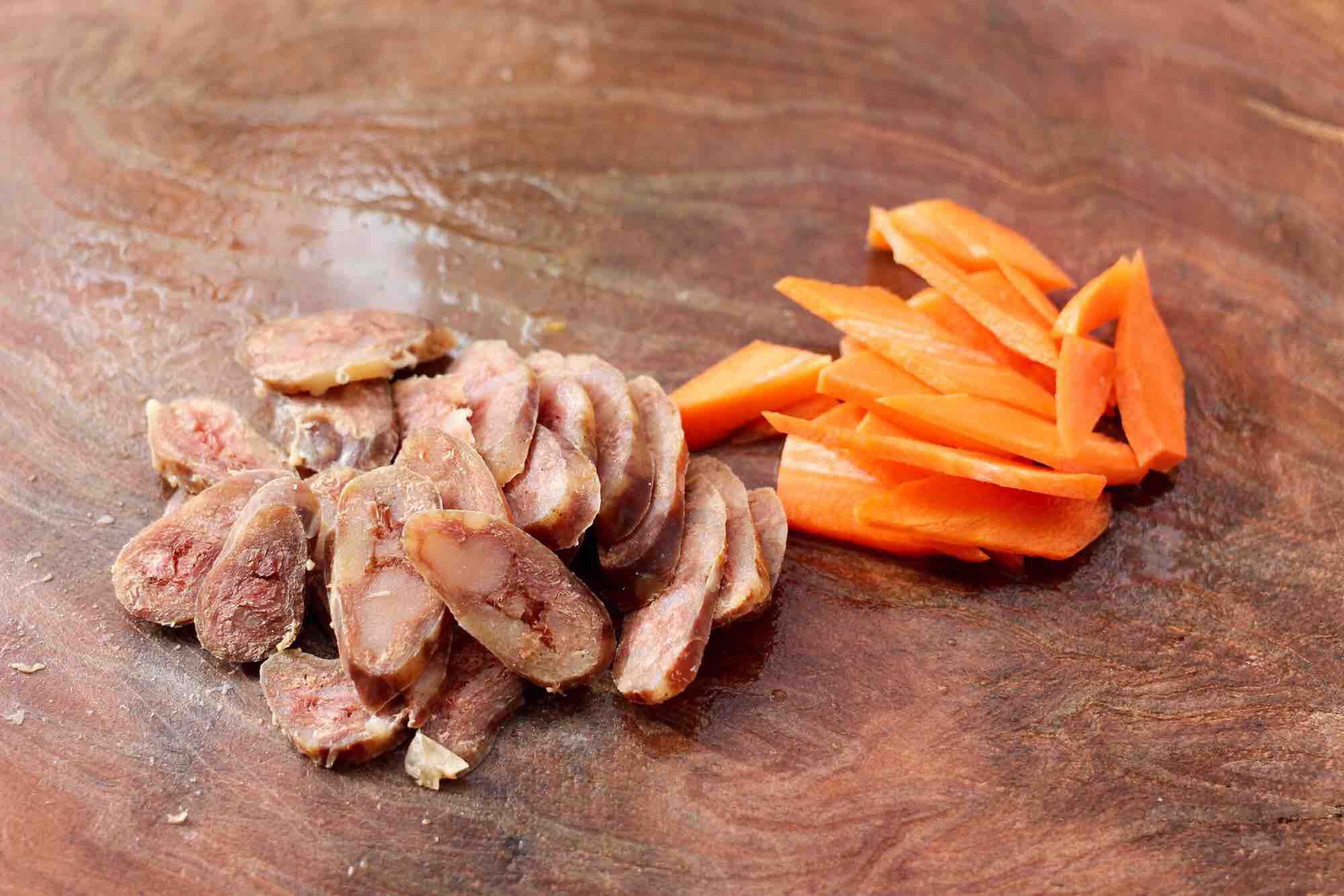 臘腸辣炒雞蛋的做法-家常味炒菜譜-易網(wǎng)健康養(yǎng)生網(wǎng) 臘腸辣炒雞蛋的做法-家常味炒菜譜