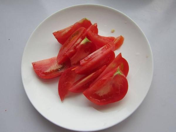 西紅柿蒜薹炒雞蛋的做法-家常味炒菜譜