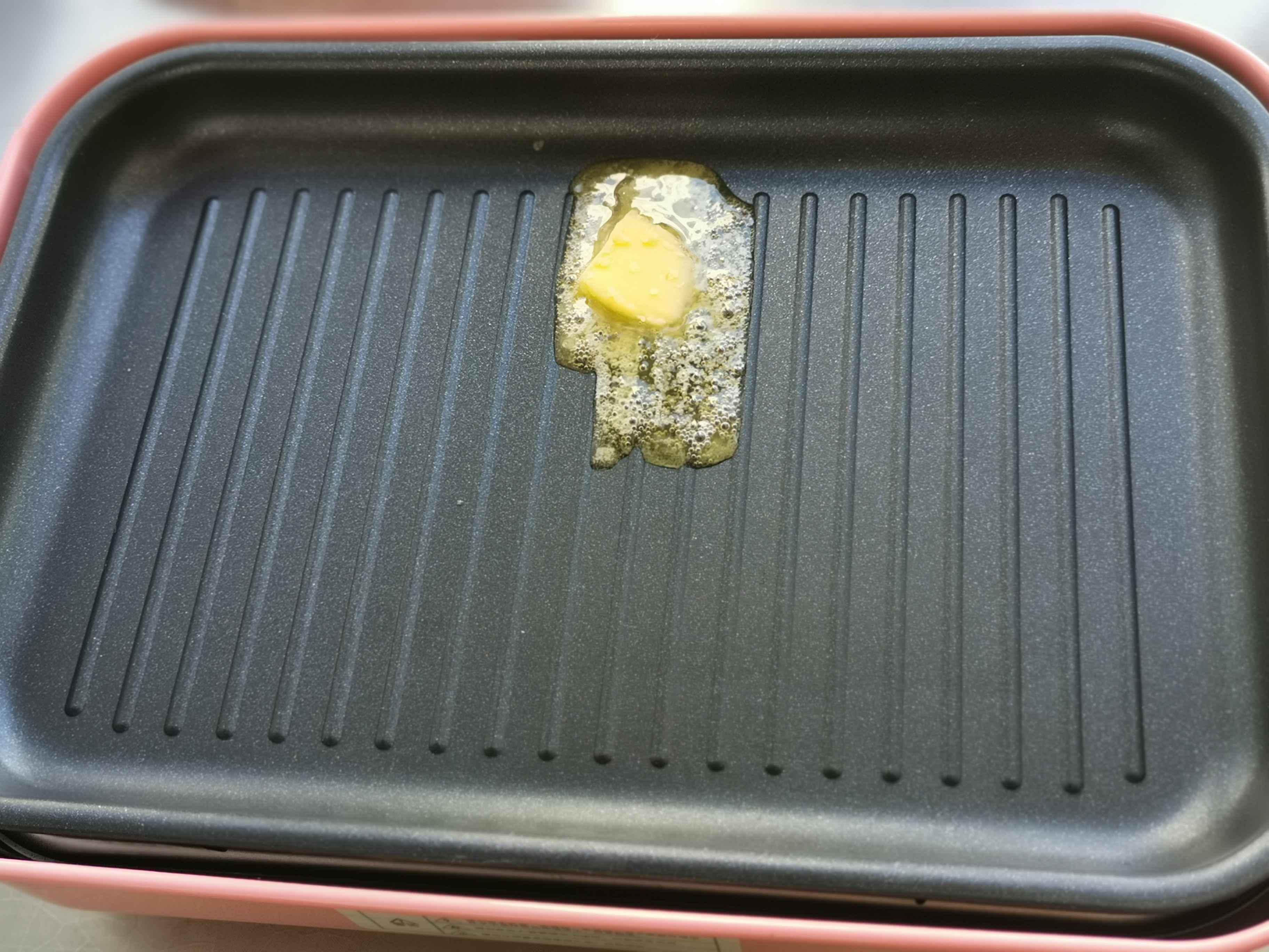 香煎牛仔骨的做法-黑椒味煎菜譜