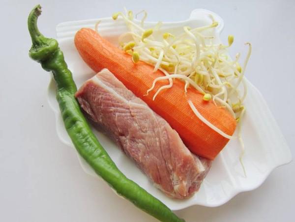 胡蘿卜黃豆芽炒肉的做法-家常味炒菜譜