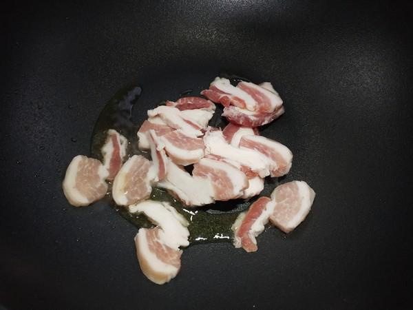 五花肉燒蘿卜的做法-家常味炒菜譜