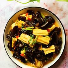 芹菜炒黑木耳的做法-家常味炒菜譜
