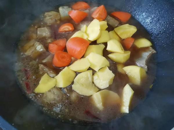 紅燜羊排的做法-家常味燉菜譜