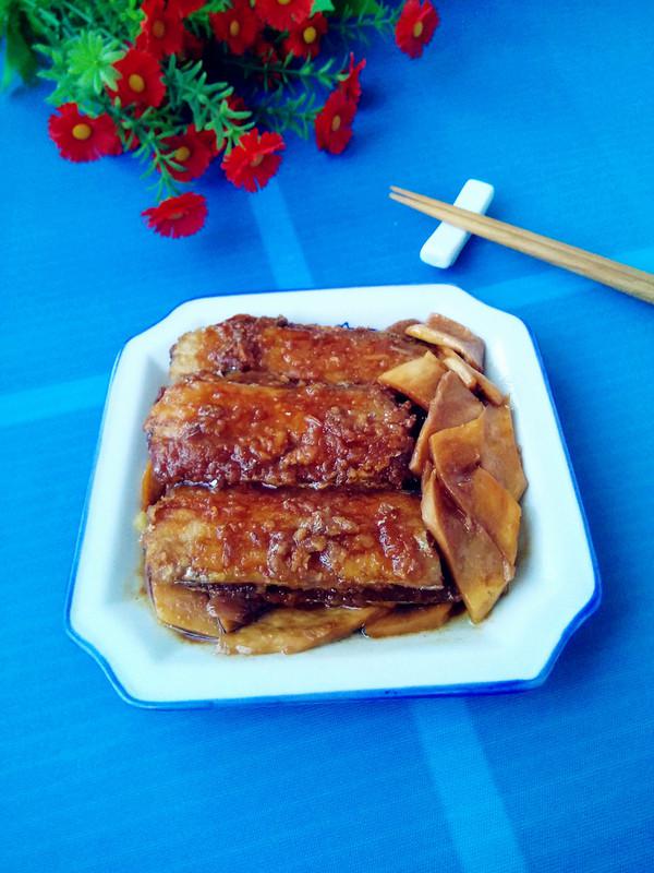 杏鮑菇燒帶魚的做法-咸鮮味燒菜譜