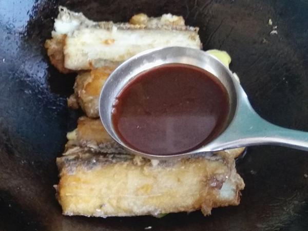 杏鮑菇燒帶魚的做法-咸鮮味燒菜譜