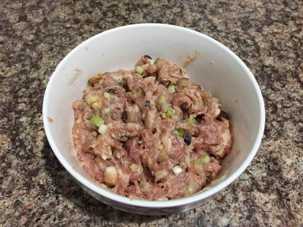 青椒釀肉的做法-咸鮮味煎菜譜