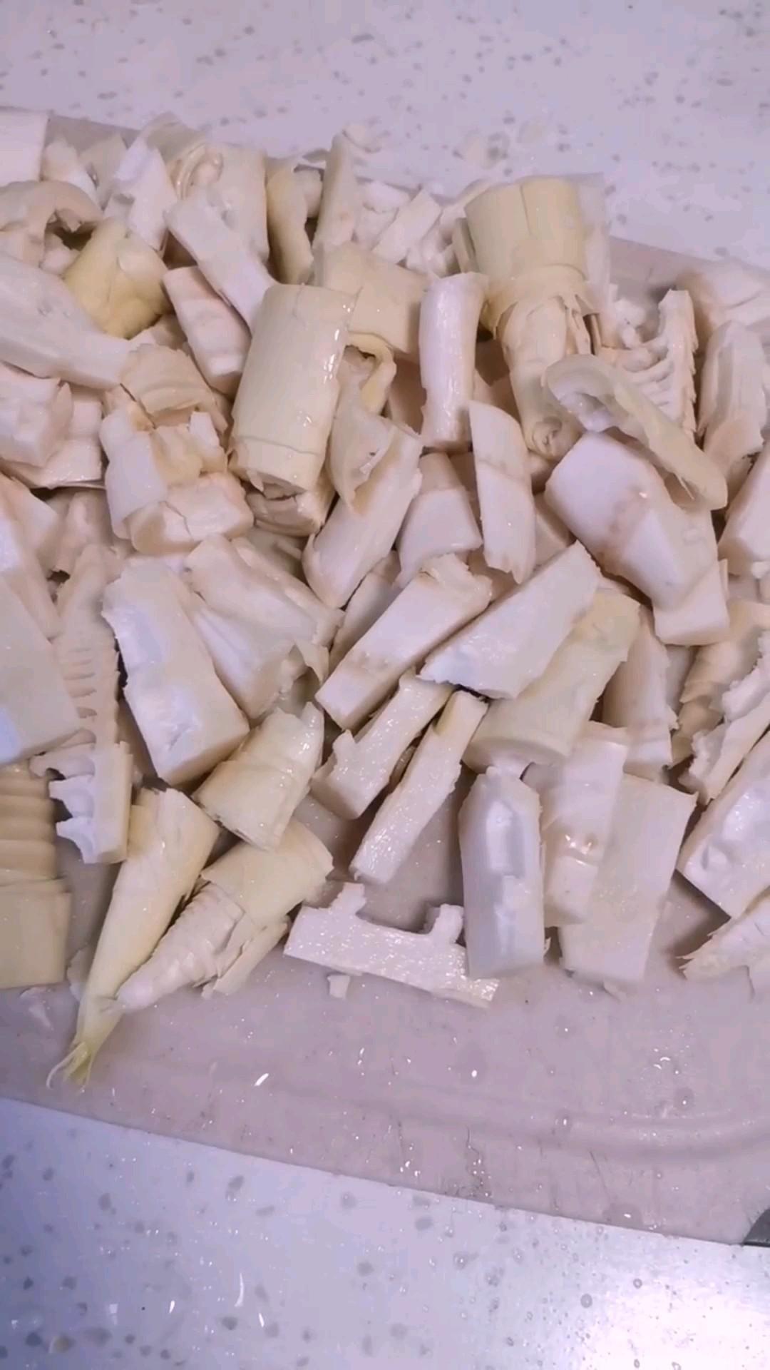 油燜春筍的做法-家常味炒菜譜