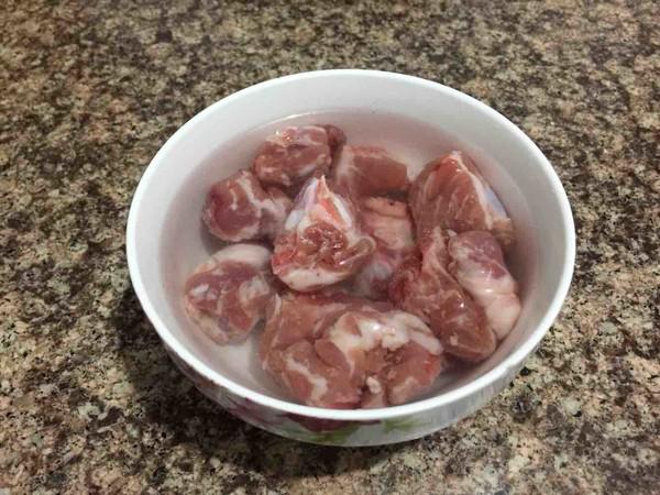 排骨蒸豆腐的做法-咸鮮味蒸菜譜