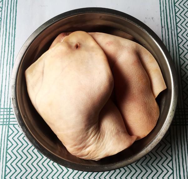 香鹵豬耳的做法-醬香味鹵菜譜-易網<a href=http://m.henggaotouzi.com/ target=_blank class=infotextkey>健康養生</a>網 香鹵豬耳的做法-醬香味鹵菜譜