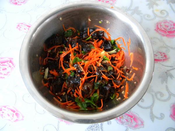 涼拌黑木耳的做法-其它口味拌菜譜