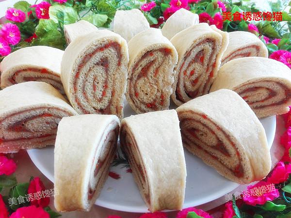 玉米面胡蘿卜肉龍的做法-咸鮮味蒸菜譜