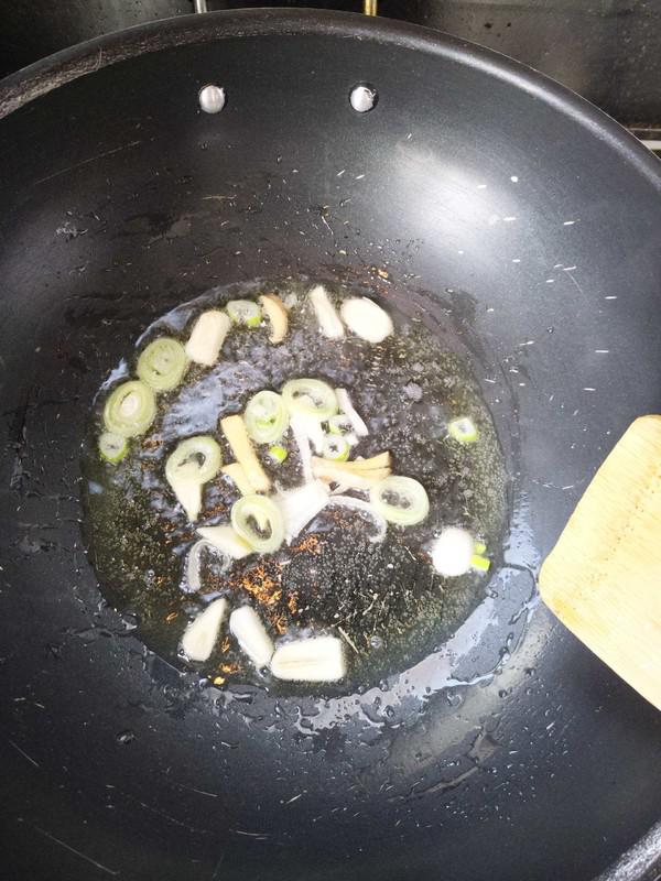 西葫蘆炒火腿腸的做法-家常味炒菜譜