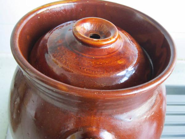 香菇燉臘肉的做法-家常味燉菜譜-易網(wǎng)健康養(yǎng)生網(wǎng) 香菇燉臘肉的做法-家常味燉菜譜