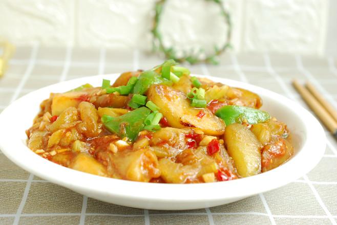 魚香茄子的做法-家常味炒菜譜