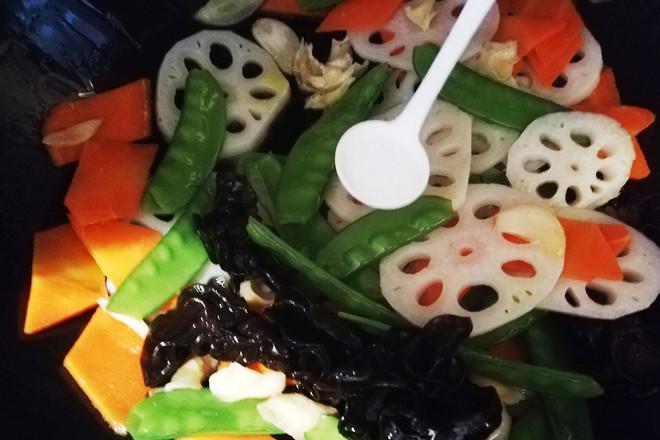 荷塘小炒的做法-咸鮮味炒菜譜