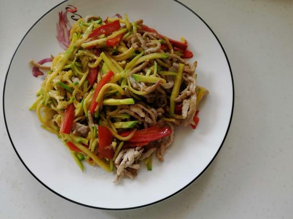 小瓜炒肉絲的做法-家常味炒菜譜-易網健康養生網 小瓜炒肉絲的做法-家常味炒菜譜