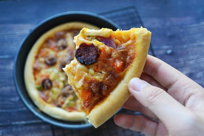 素什錦披薩的做法-咸鮮味烤菜譜-易網健康養生網 素什錦披薩的做法-咸鮮味烤菜譜