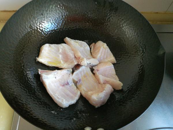 酸菜魚的做法-家常味燉菜譜