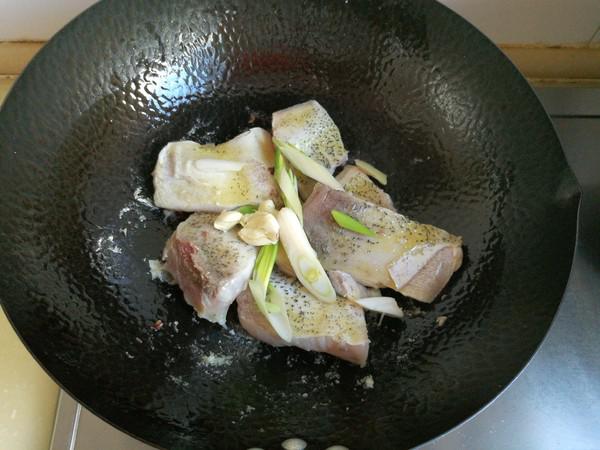 酸菜魚的做法-家常味燉菜譜