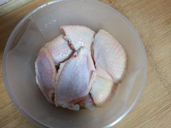 粽香烤雞翅的做法-家常味烤菜譜-易網<a href=http://m.henggaotouzi.com/ target=_blank class=infotextkey>健康養生</a>網 粽香烤雞翅的做法-家常味烤菜譜