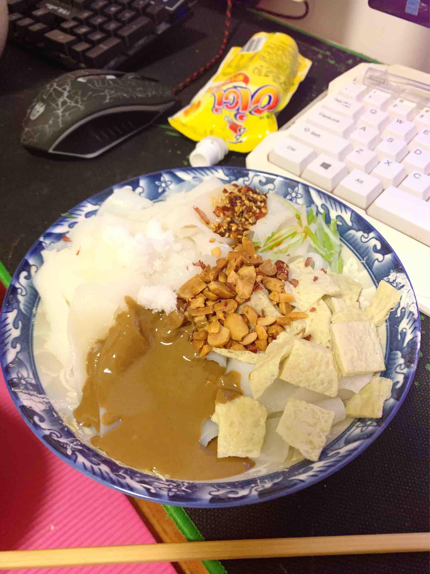 2020年疫情下的涼皮的做法-酸甜味蒸菜譜-易網健康養生網 2020年疫情下的涼皮的做法-酸甜味蒸菜譜