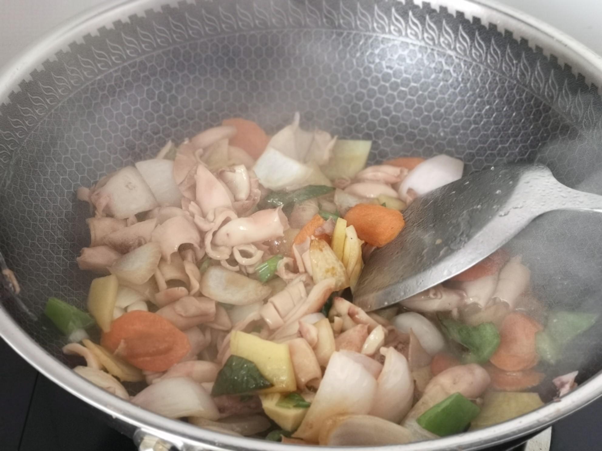 素炒墨魚仔的做法-家常味炒菜譜-易網健康養(yǎng)生網 素炒墨魚仔的做法-家常味炒菜譜