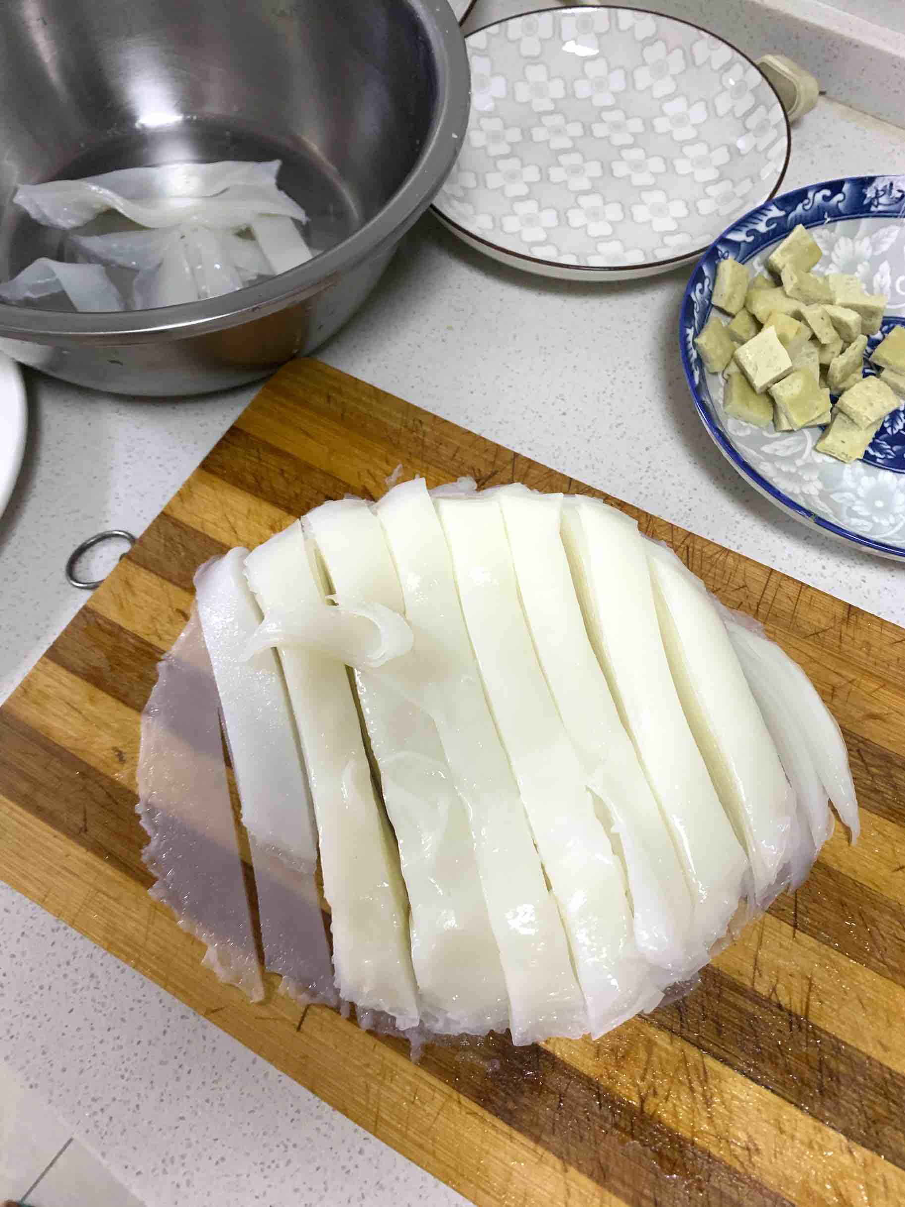 2020年疫情下的涼皮的做法-酸甜味蒸菜譜-易網健康養生網 2020年疫情下的涼皮的做法-酸甜味蒸菜譜