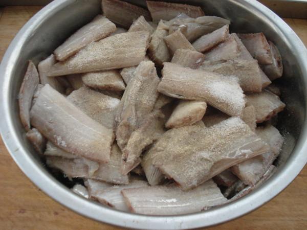 茄汁糖醋帶魚(yú)的做法-酸甜味燒菜譜