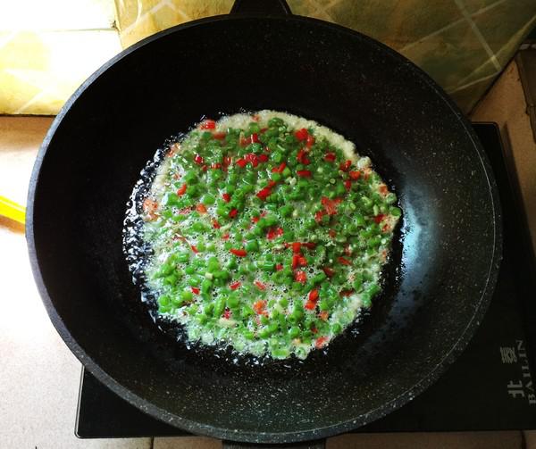 豆角煎雞蛋的做法-家常味煎菜譜